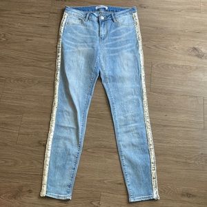 Almost famous mid rise skinny blue jeans with sequins